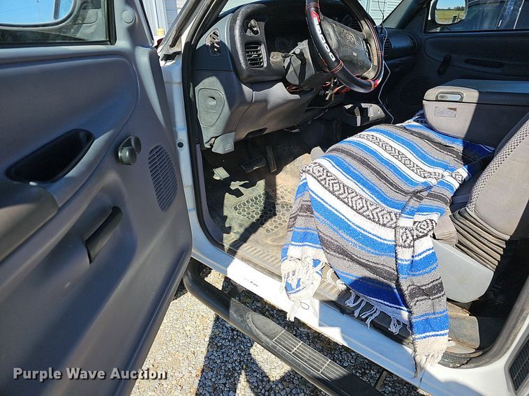 image for item NT9992 1998 Dodge 2500  Club Cab pickup truck