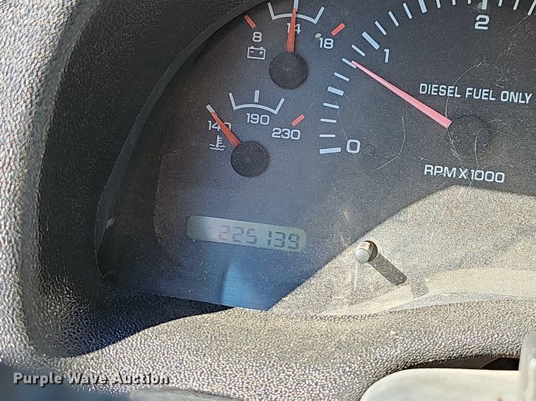 image for item NT9992 1998 Dodge 2500  Club Cab pickup truck