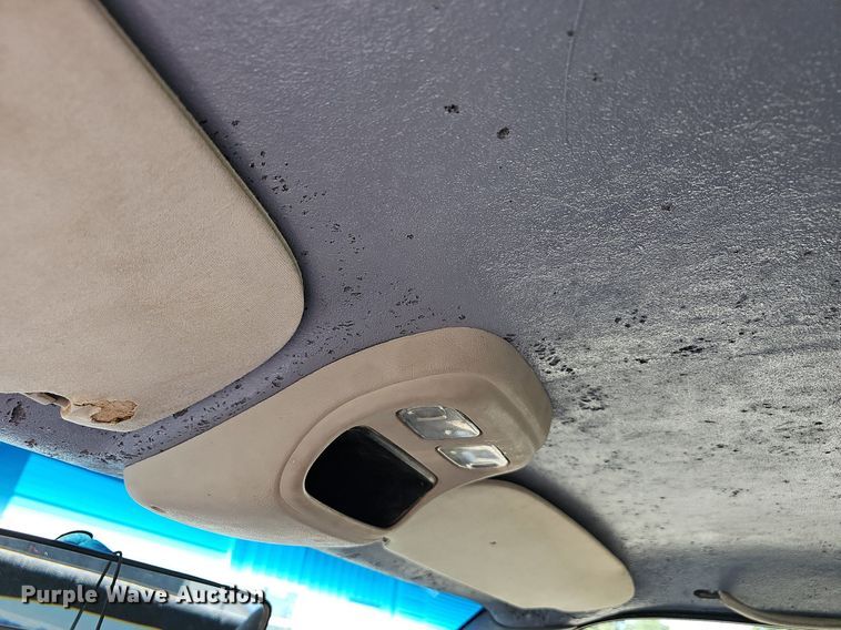 image for item NT9992 1998 Dodge 2500  Club Cab pickup truck