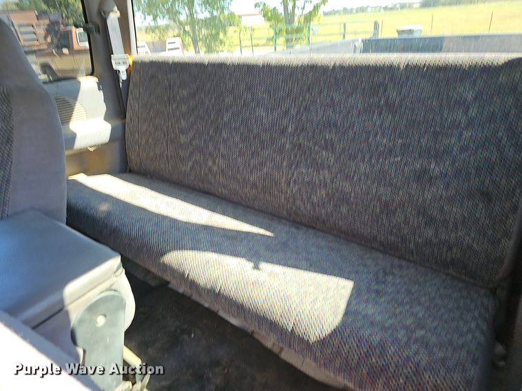 image for item NT9992 1998 Dodge 2500  Club Cab pickup truck