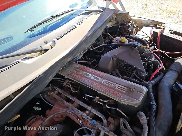 image for item NT9992 1998 Dodge 2500  Club Cab pickup truck