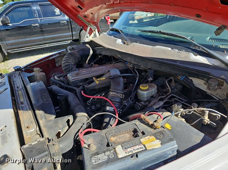 image for item NT9992 1998 Dodge 2500  Club Cab pickup truck