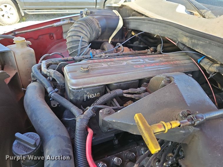 image for item NT9992 1998 Dodge 2500  Club Cab pickup truck