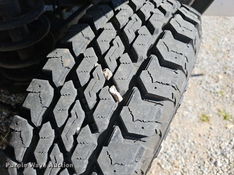 image for item NT9992 1998 Dodge 2500  Club Cab pickup truck