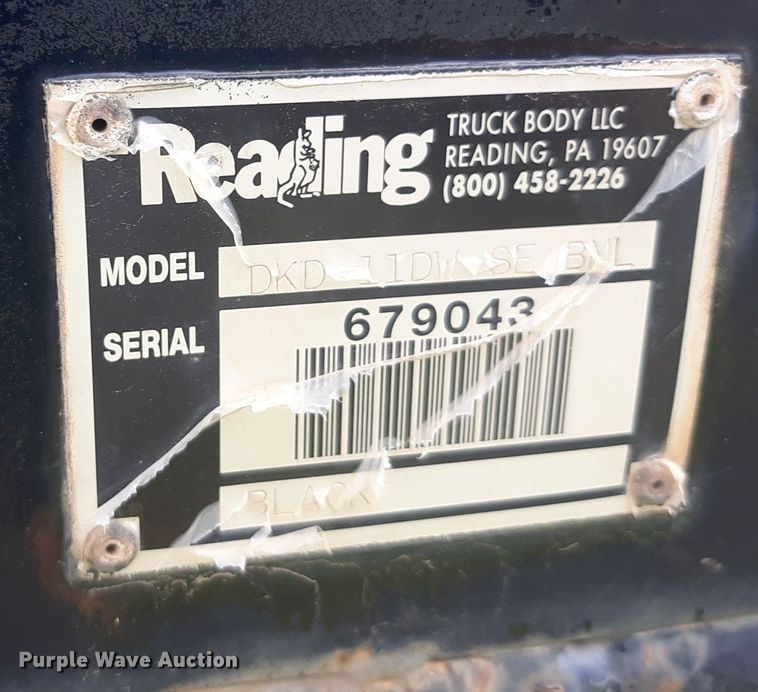 image for item NV9320 2011 Chevrolet Silverado 3500HD  flatbed pickup truck