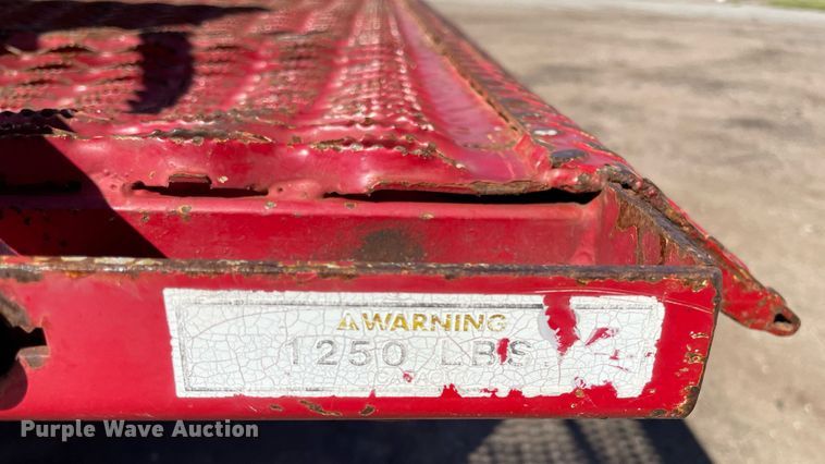 image for item NX9796 1993 Chevrolet C3500  flatbed pickup truck