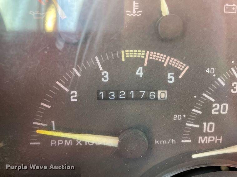 image for item NX9796 1993 Chevrolet C3500  flatbed pickup truck