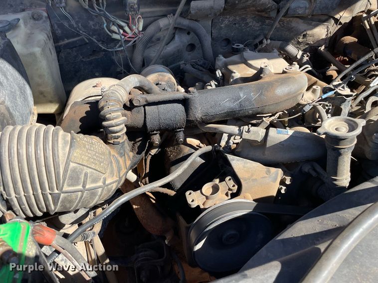 image for item NX9796 1993 Chevrolet C3500  flatbed pickup truck