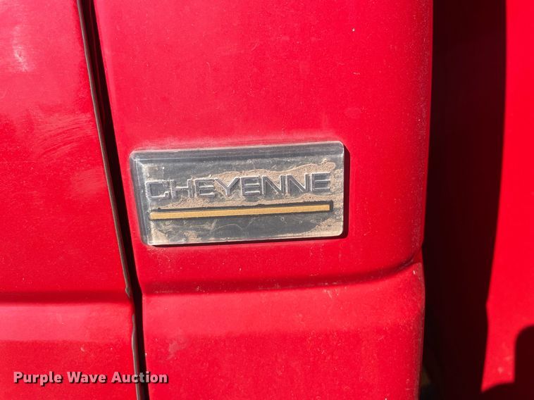 image for item NX9796 1993 Chevrolet C3500  flatbed pickup truck