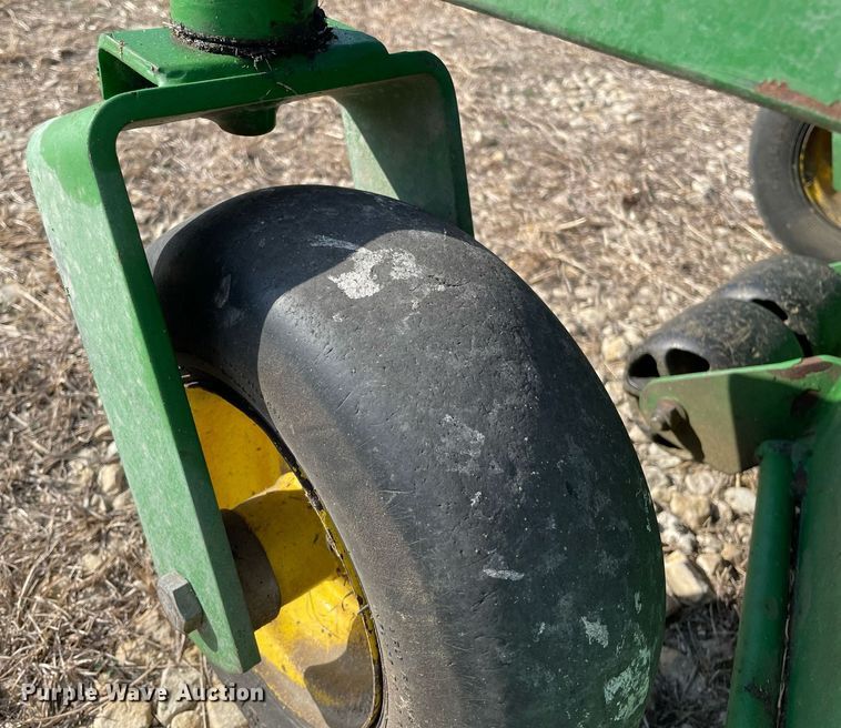 image for item NX9849 John Deere 727A  ZTR lawn mower