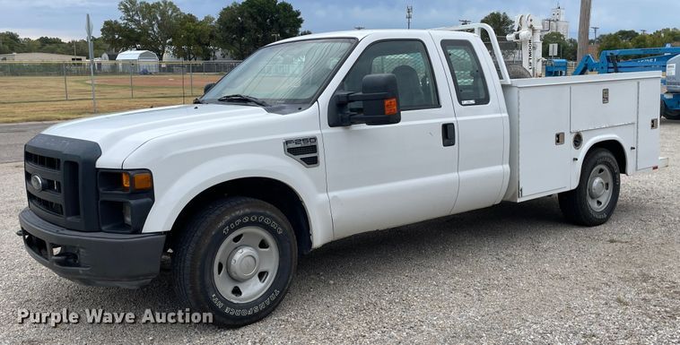 image for item NX9853 2009 Ford F250 Super Duty XL  SuperCab utility bed pickup truck