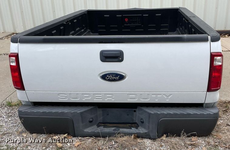 image for item NX9854 Pickup truck bed