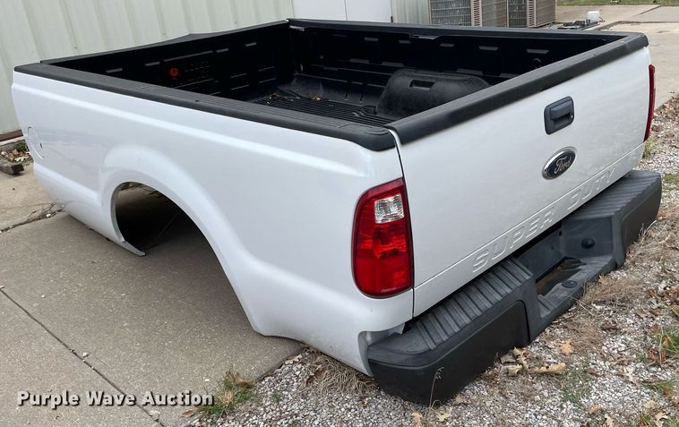 image for item NX9854 Pickup truck bed