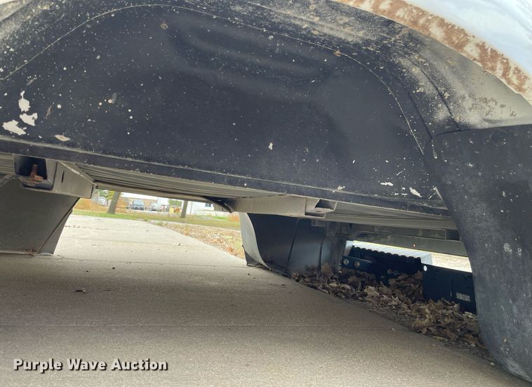 image for item NX9854 Pickup truck bed