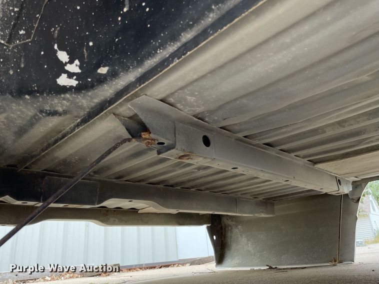 image for item NX9854 Pickup truck bed