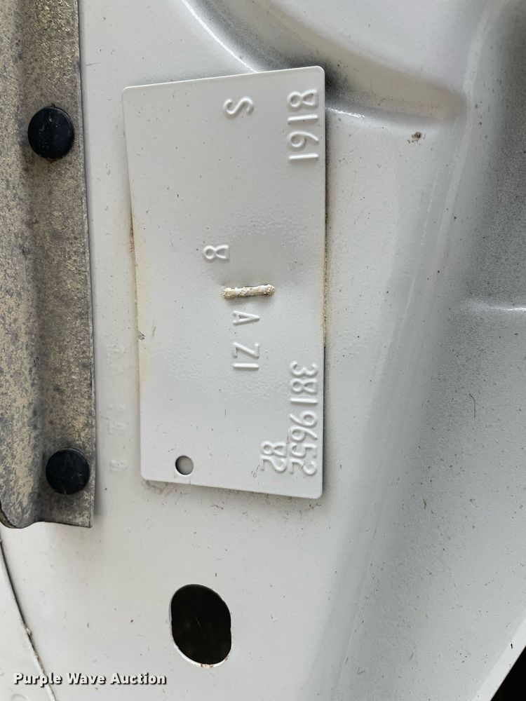 image for item NX9854 Pickup truck bed