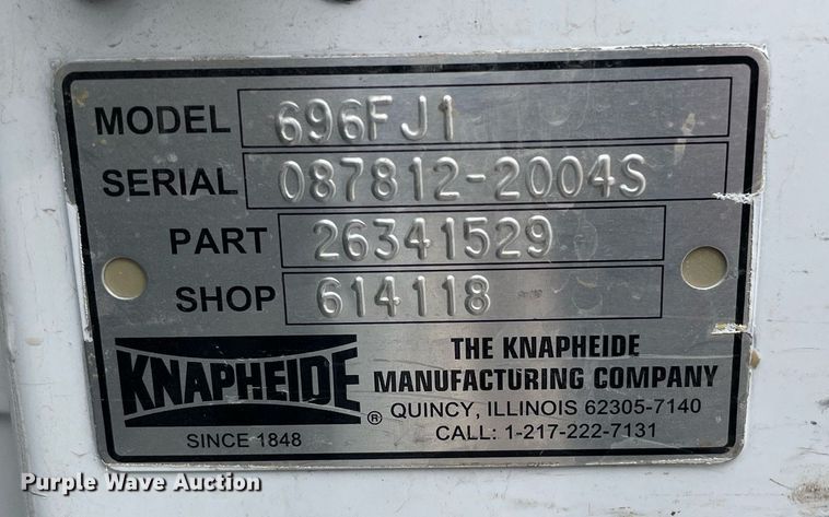 image for item NX9855 2005 GMC Sierra 2500 HD  Ext. Cab utility bed pickup truck