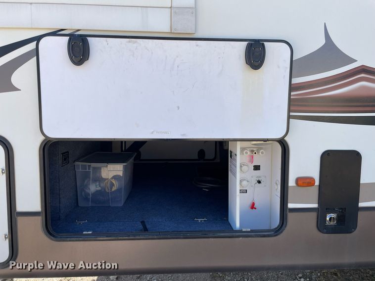 image for item NX9870 2015 Keystone Cougar  camper