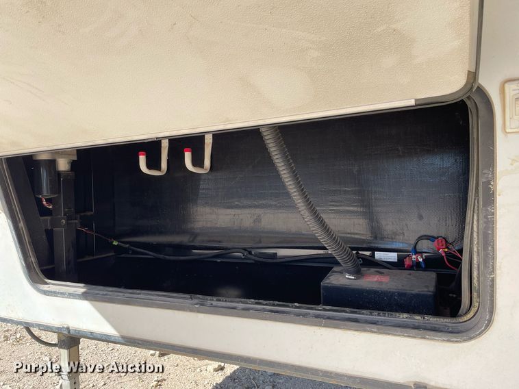 image for item NX9870 2015 Keystone Cougar  camper