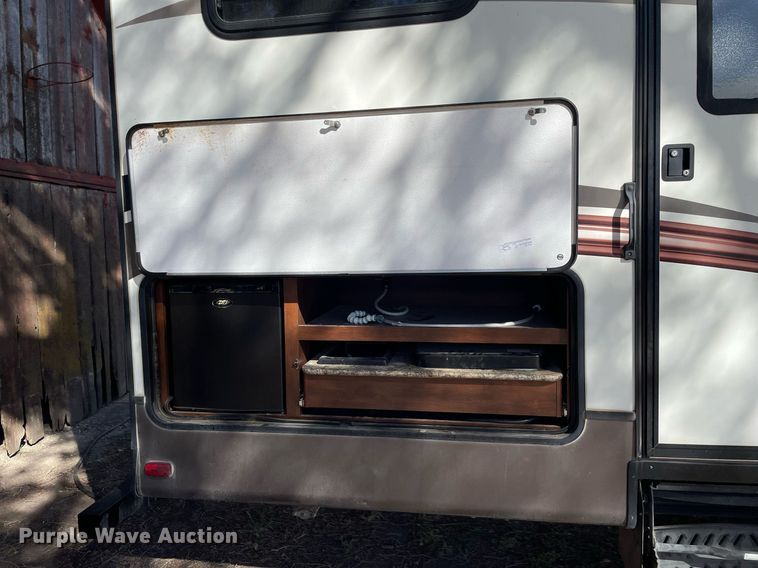 image for item NX9870 2015 Keystone Cougar  camper