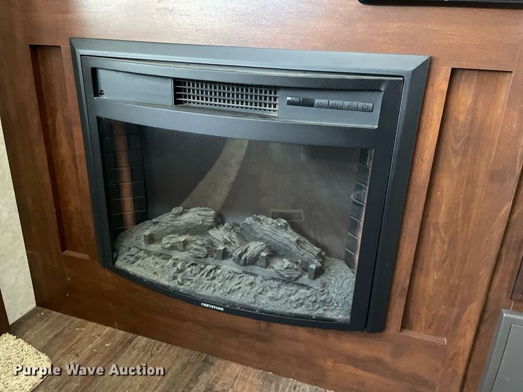 image for item NX9870 2015 Keystone Cougar  camper