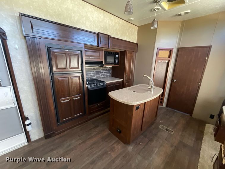 image for item NX9870 2015 Keystone Cougar  camper