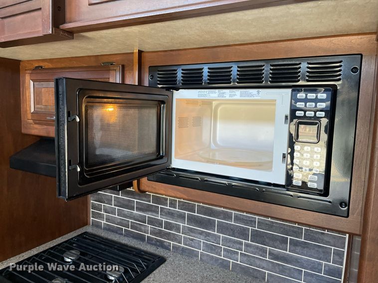 image for item NX9870 2015 Keystone Cougar  camper