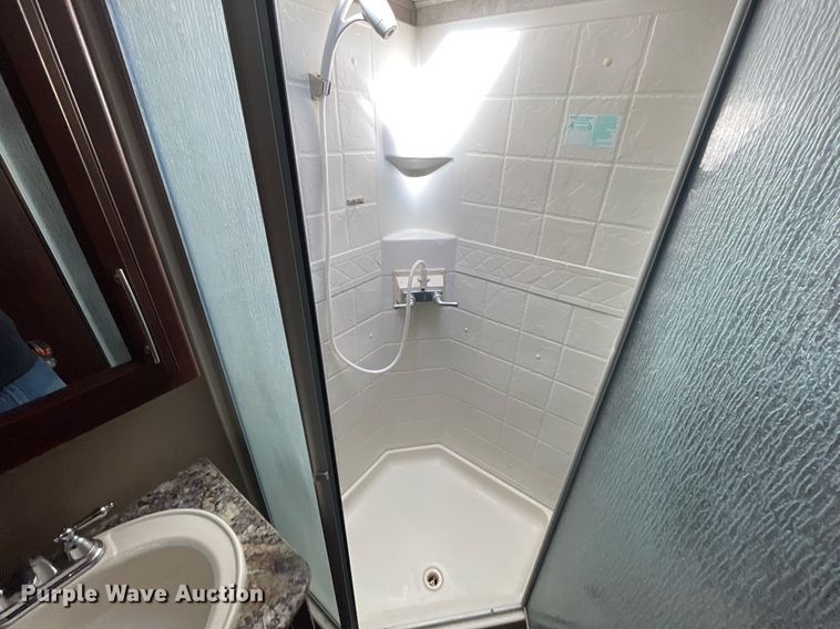 image for item NX9870 2015 Keystone Cougar  camper