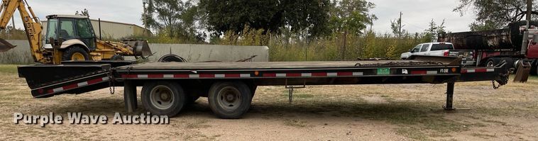 image for item NX9895 2004 Felling FT-20E  equipment trailer