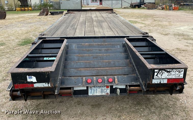 image for item NX9895 2004 Felling FT-20E  equipment trailer