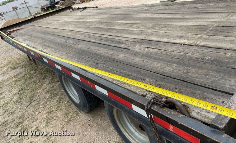 image for item NX9895 2004 Felling FT-20E  equipment trailer