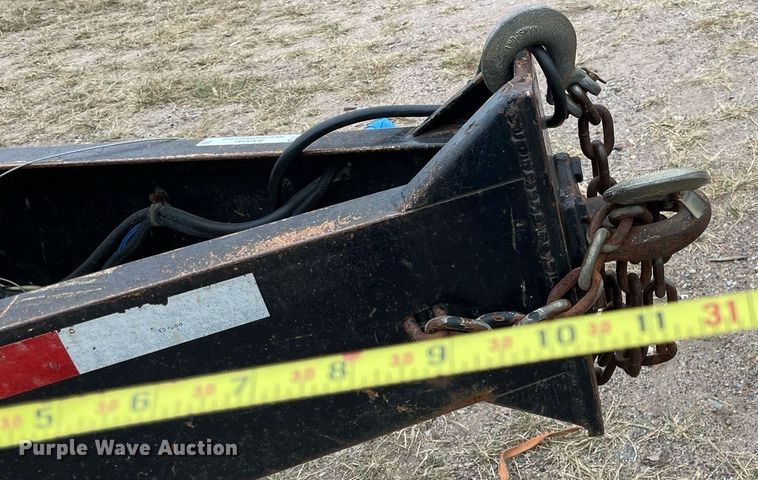 image for item NX9895 2004 Felling FT-20E  equipment trailer