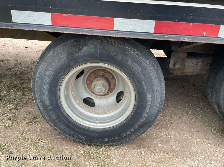 image for item NX9895 2004 Felling FT-20E  equipment trailer