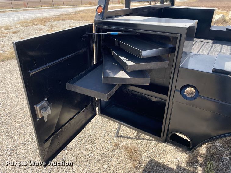 image for item NX9911 Flatbed