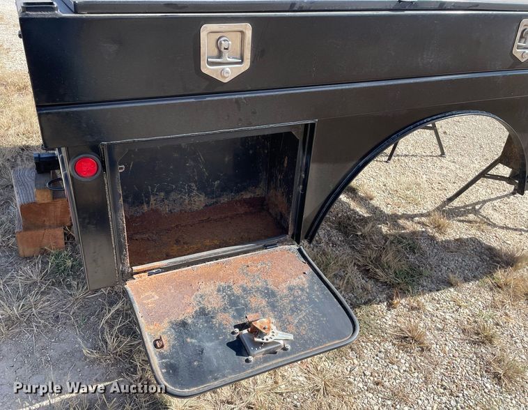 image for item NX9911 Flatbed