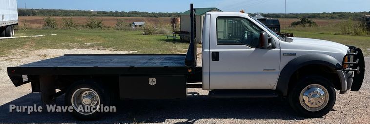 image for item NY9987 2007 Ford F550 Super Duty XL  flatbed truck