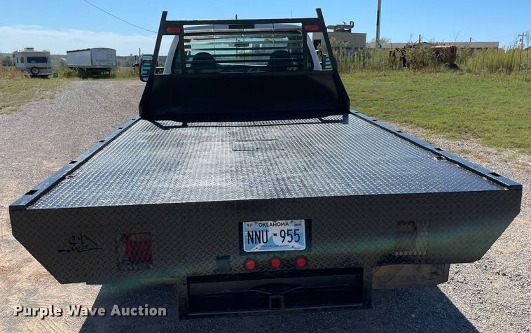 image for item NY9987 2007 Ford F550 Super Duty XL  flatbed truck