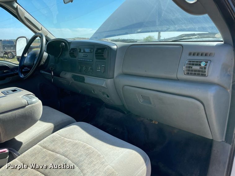 image for item NY9987 2007 Ford F550 Super Duty XL  flatbed truck