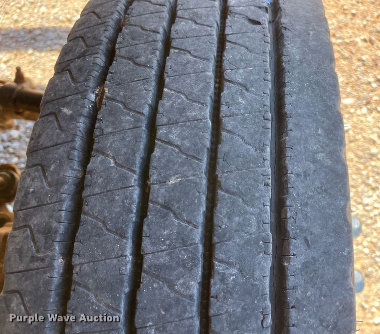 image for item NY9987 2007 Ford F550 Super Duty XL  flatbed truck