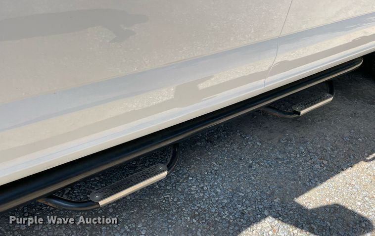 image for item NY9988 2018 Ford F150 Lariat SuperCrew pickup truck