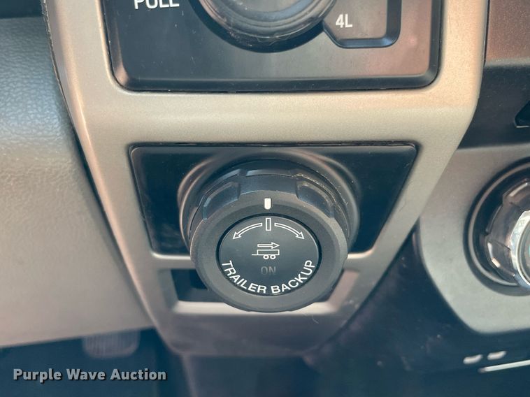 image for item NY9988 2018 Ford F150 Lariat SuperCrew pickup truck