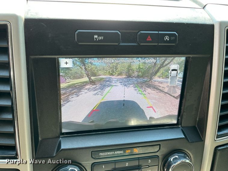 image for item NY9988 2018 Ford F150 Lariat SuperCrew pickup truck