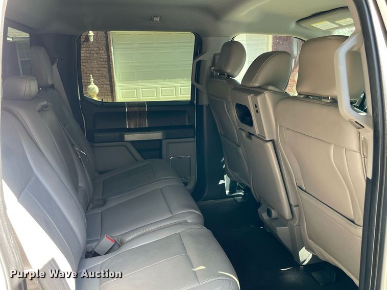 image for item NY9988 2018 Ford F150 Lariat SuperCrew pickup truck