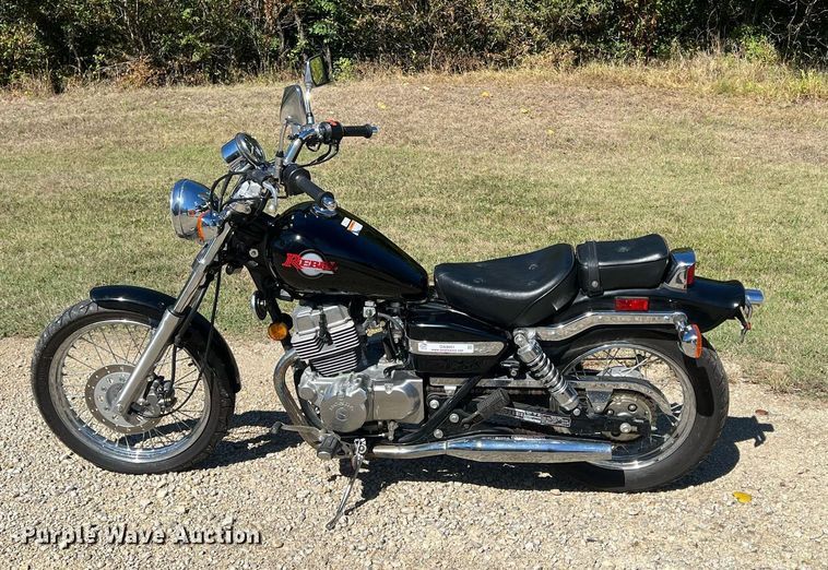 image for item OA9001 2002 Honda Rebel  motorcycle