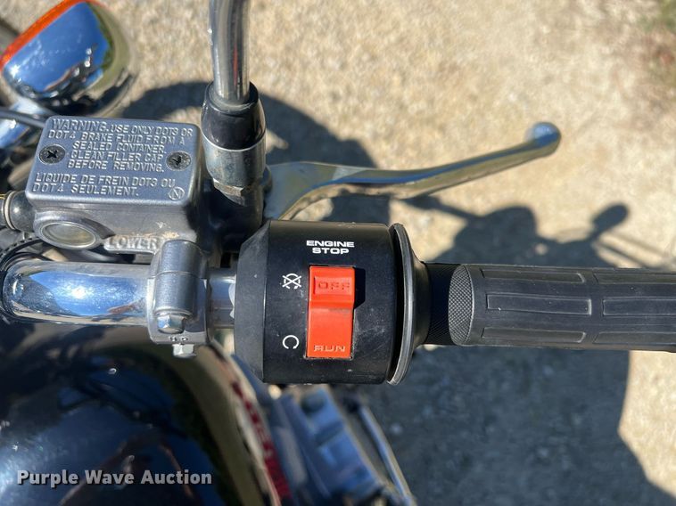 image for item OA9001 2002 Honda Rebel  motorcycle