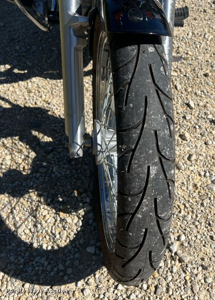 image for item OA9001 2002 Honda Rebel  motorcycle