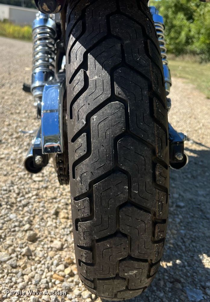 image for item OA9001 2002 Honda Rebel  motorcycle