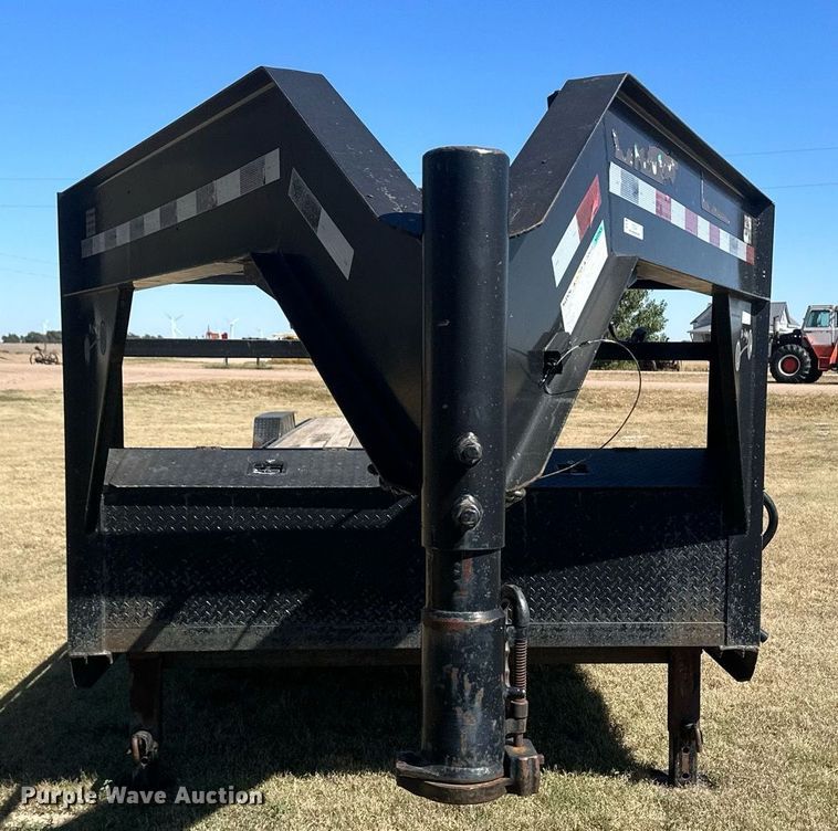 image for item OC9534 2009 Heft  equipment trailer