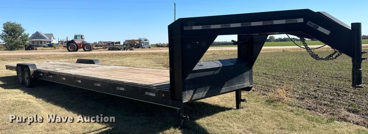 image for item OC9534 2009 Heft  equipment trailer