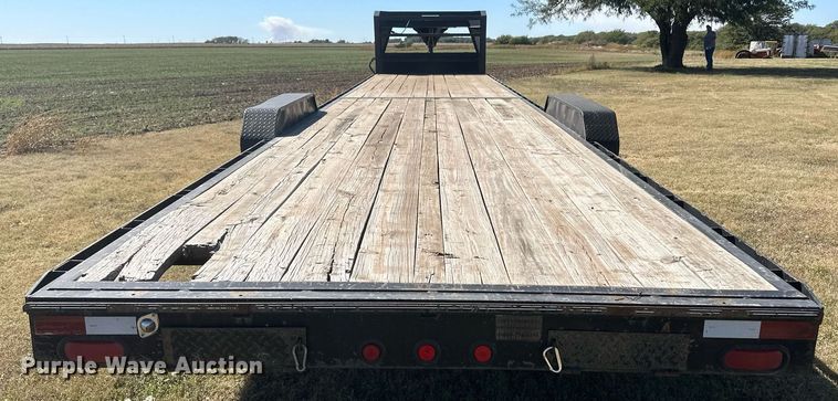 image for item OC9534 2009 Heft  equipment trailer